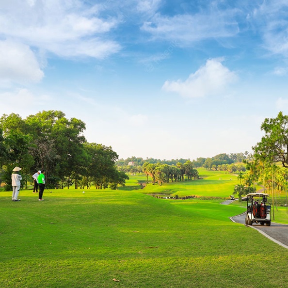 Chi-Linh-Golf-Club2.jpg