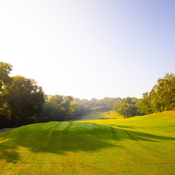 Chi-Linh-Golf-Club5