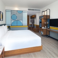 Avani Chaweng Samui Standard Room King bed Re