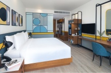 Avani Chaweng Samui Standard Room King bed Re