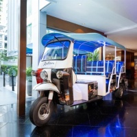 16256-114262-f84386584 4k