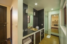 Deluxe Balcony Room (33)