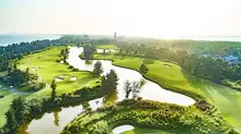 Mong-Cai-International-Golf-Club-01