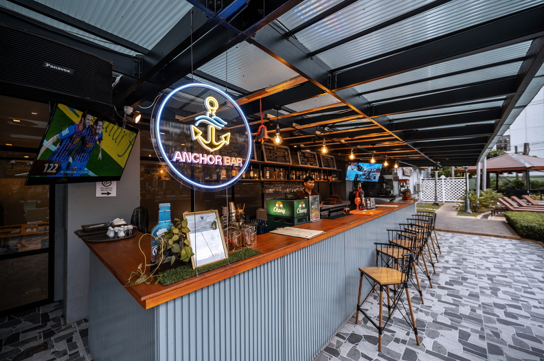 Anchor Bar (5)