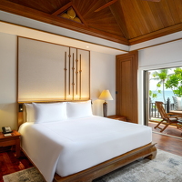 Sea View Suite (Bed Room)1