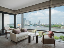 riverfront premier guestroom 003