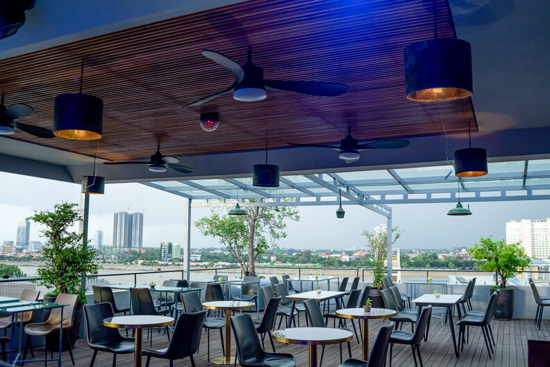 Frangipani-Royal-Palace-Restaurant.jpg