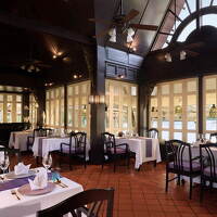 dusit-thani-laguna-phuket-restaurant-benjarong