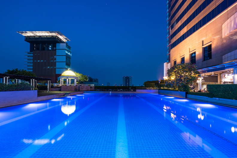 PPB fac pool night 02 p