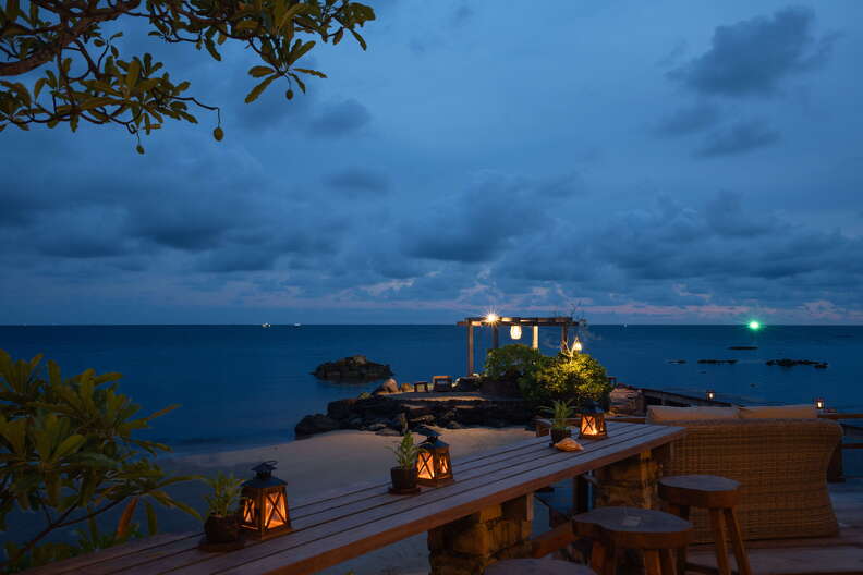 Coral Dining &amp; Bar - Outdoor (3)