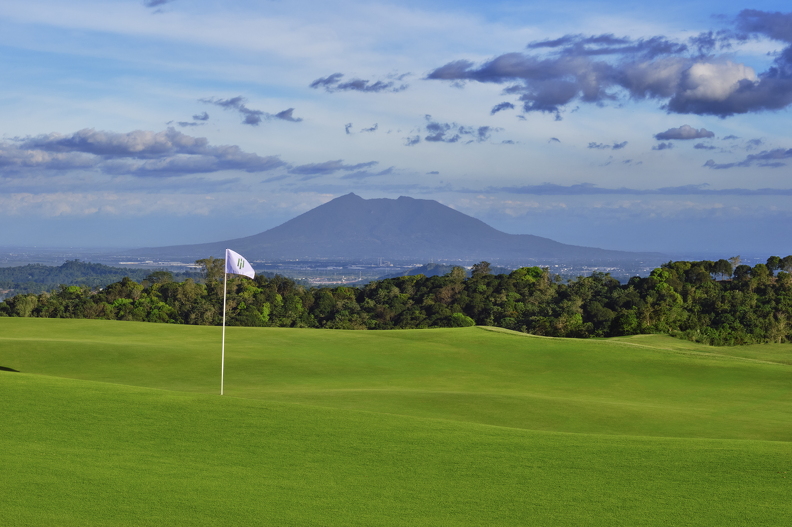 Hole #11 (1).jpg