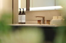 Bath Amenities Le Labo  (2)