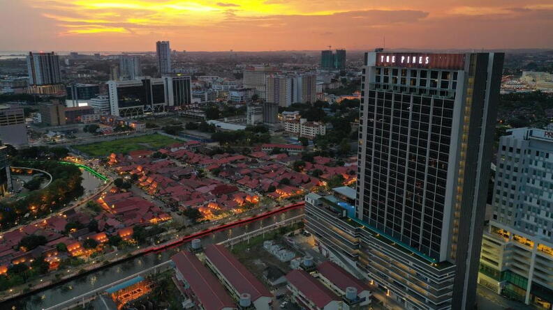 The-Pines-Melaka-Overview (1741 visits) The-Pines-Melaka-Overview